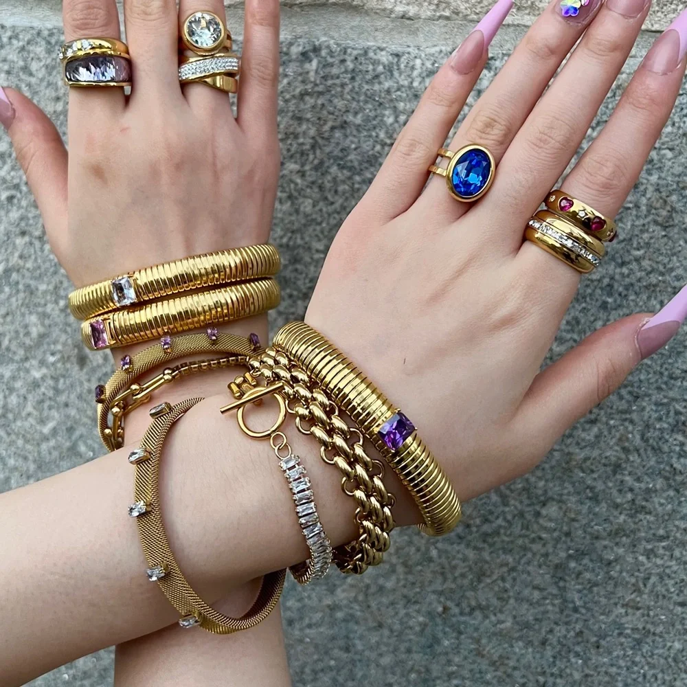18k Gold Plated Bracelet/Bangle - Purple💜 - Picture 3 of 3